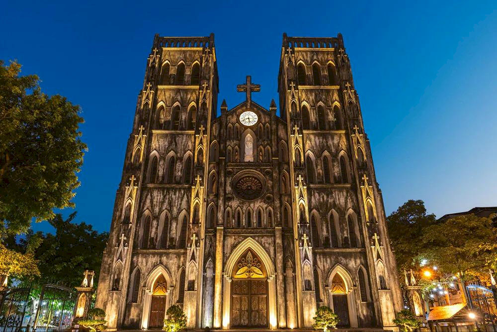 Step into the historic St. Joseph’s Cathedral, admire its beauty, and respect its sacred atmosphere